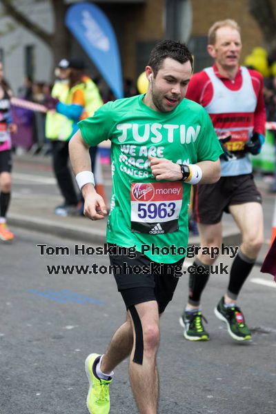 2016 London Marathon - Macmillan 1