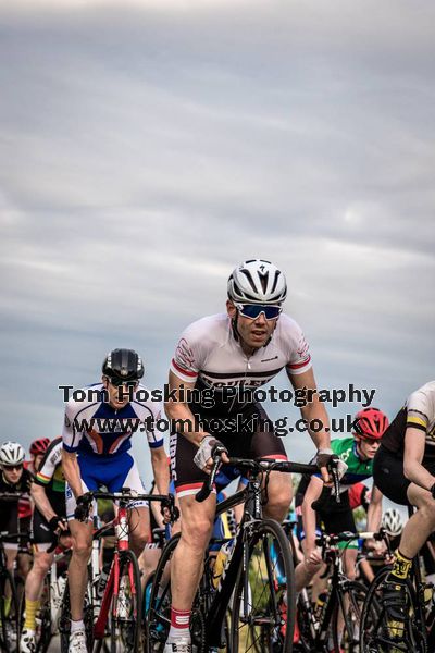 2016 Hog Hill 105